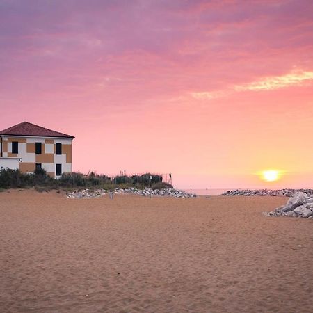 Residence Valbella Con Piscina Bibione Zewnętrze zdjęcie